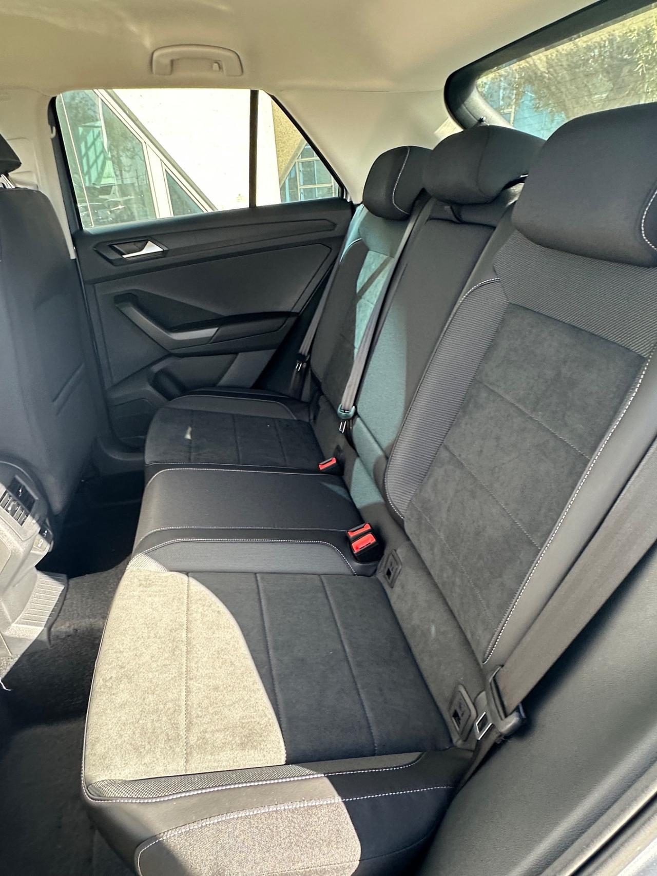 Volkswagen T-Roc 1.0 tsi Style possibilità noleggio no scoring
