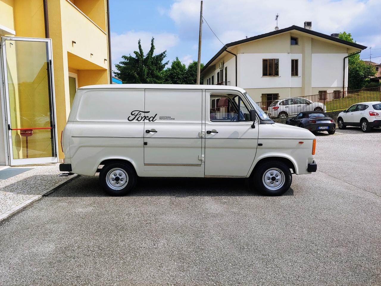 FORD TRANSIT CUSTOM