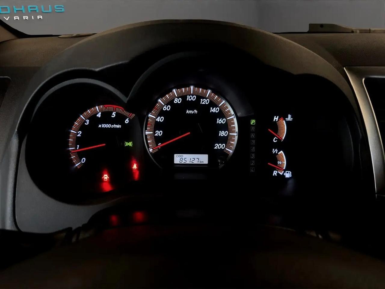 Toyota Hilux 3.0 D-4D aut.4WD 4p. DC Stylex