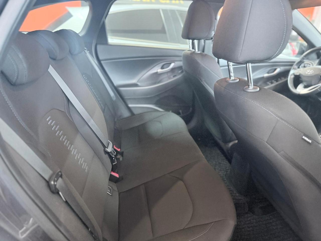 Hyundai i30 sw 1.6 CRDi 2019 top