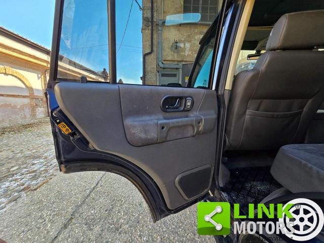 LAND ROVER Discovery 2.5 TDi 136 CV