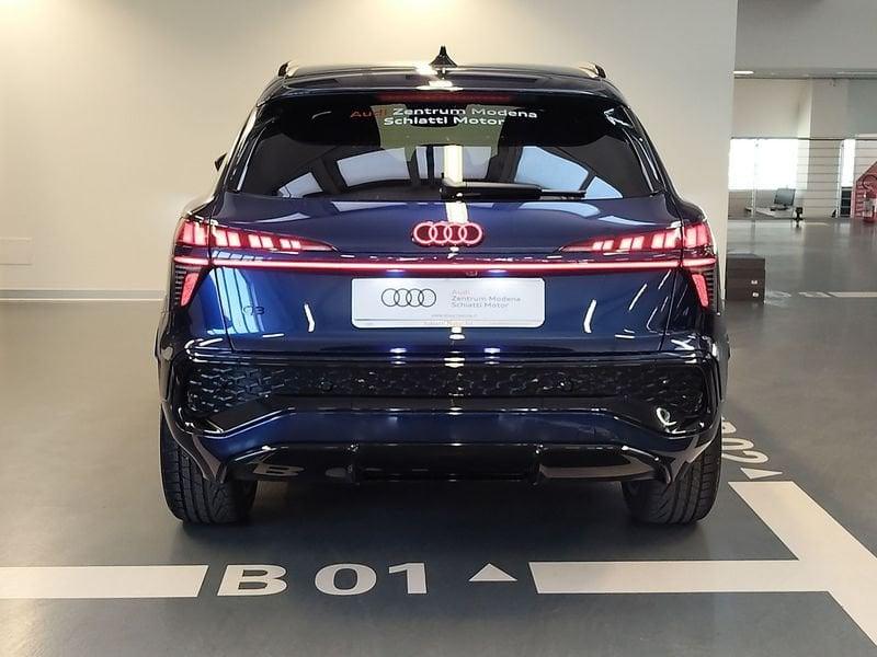 Audi Q3 Q3 2.0 tdi Business 150cv s-tronic