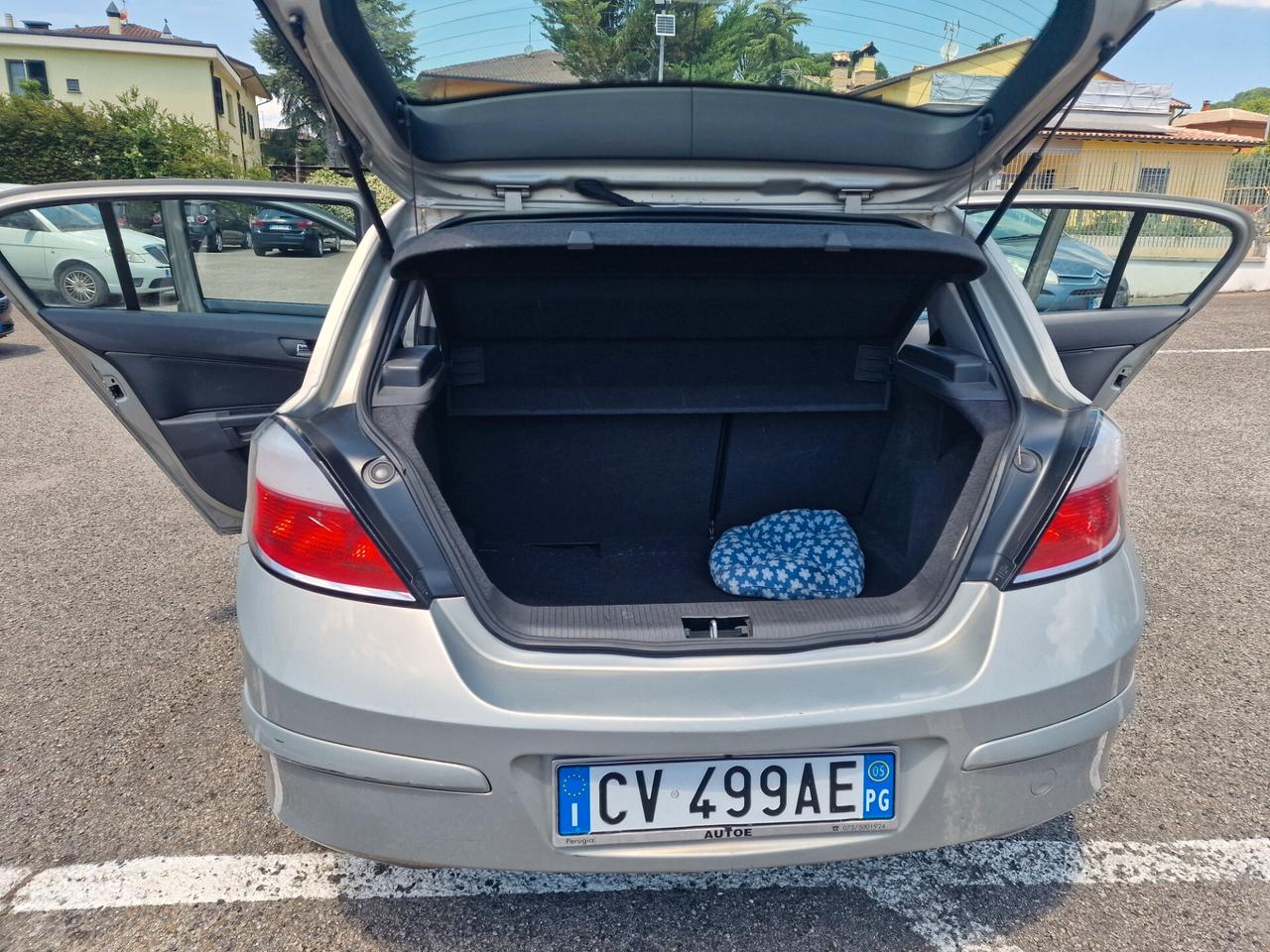 Opel Astra 1.7 CDTI 101CV 5 porte Cosmo