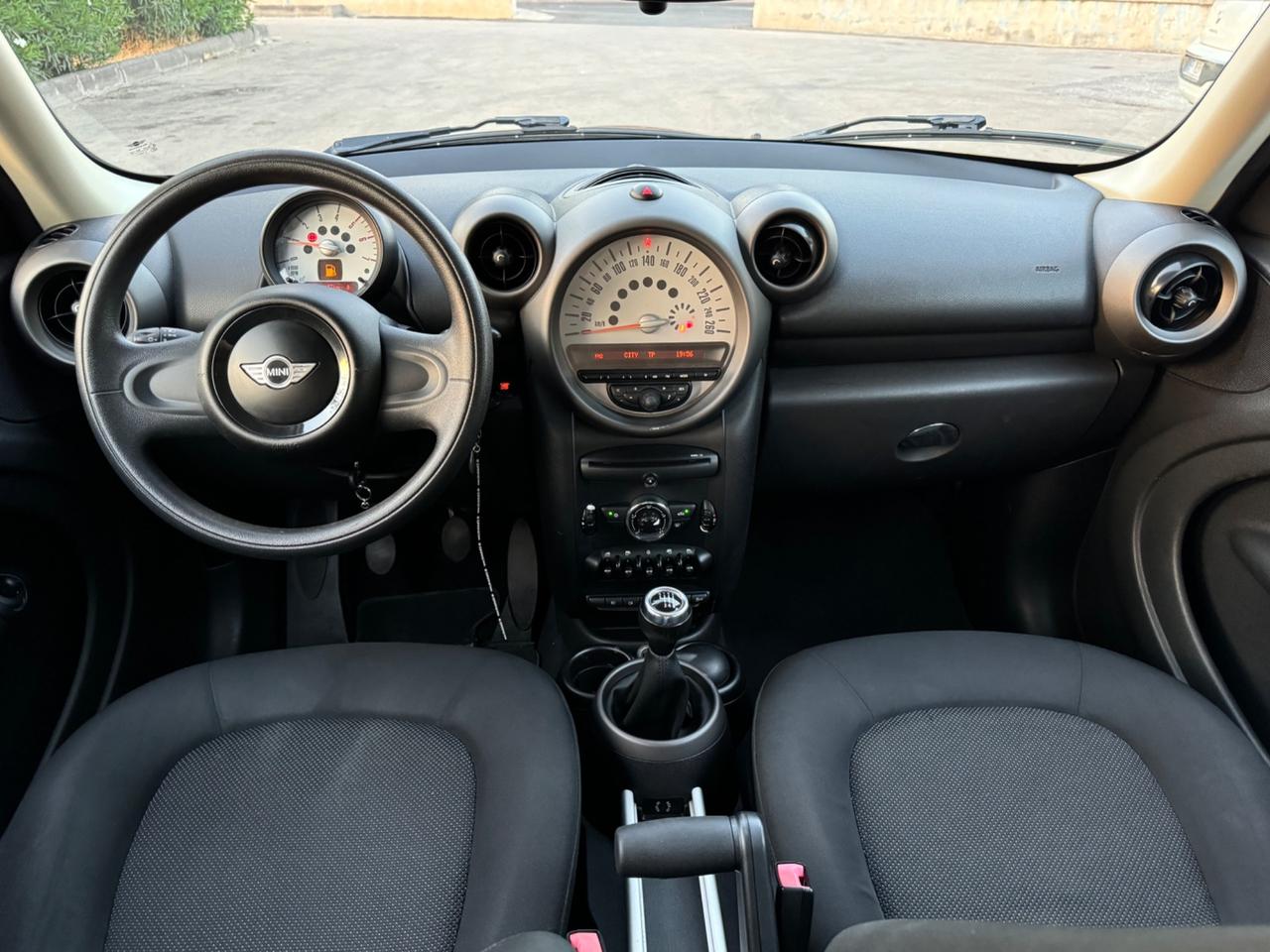 Mini Countryman 1.6 D POCHI CHILOMETRI