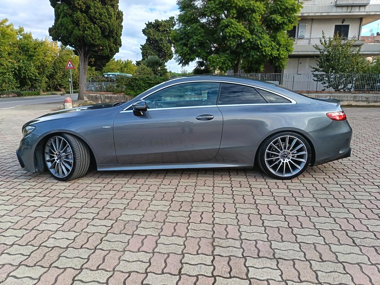Mercedes-benz E 220 d Auto Business Sport