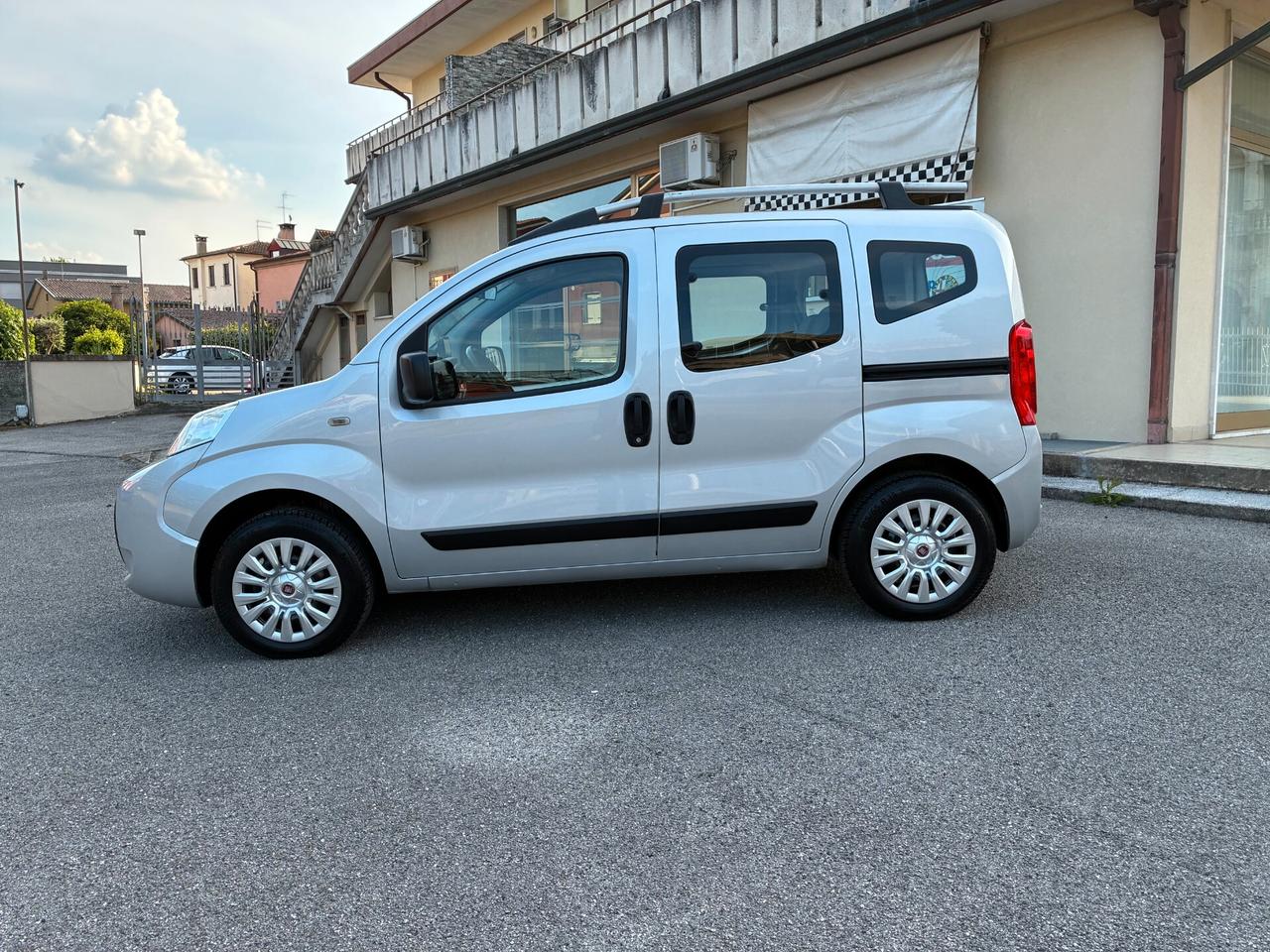 Fiat Qubo 1.4 8V 77 CV Natural Power