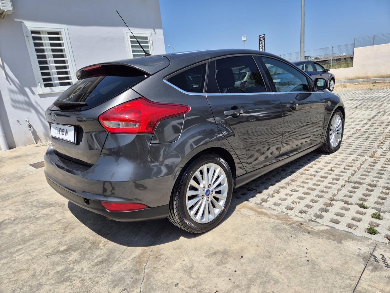 Ford Focus 1.6 120 CV GPL Titanium