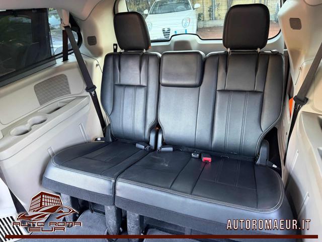 LANCIA Voyager 2.8 Turbodiesel Platinum 163 CV MOTORE NUOVO! FULL