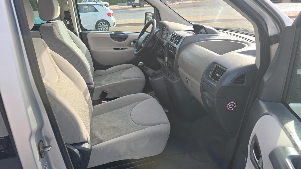 Peugeot Expert Tepee 2.0 HDi 120CV Pedana disabili 8 Posti