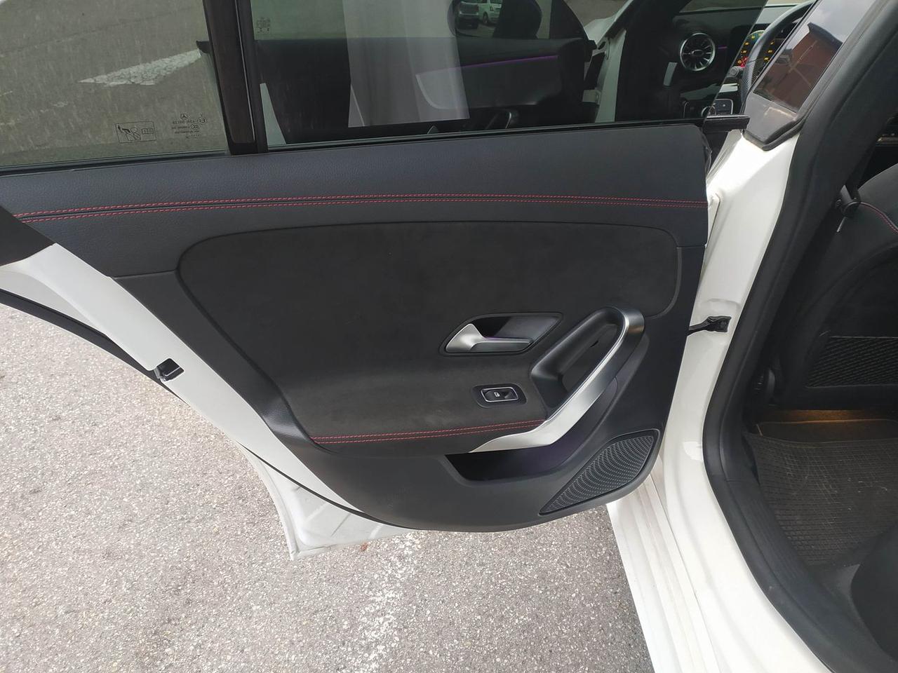 Mercedes-Benz CLA 220 Premium