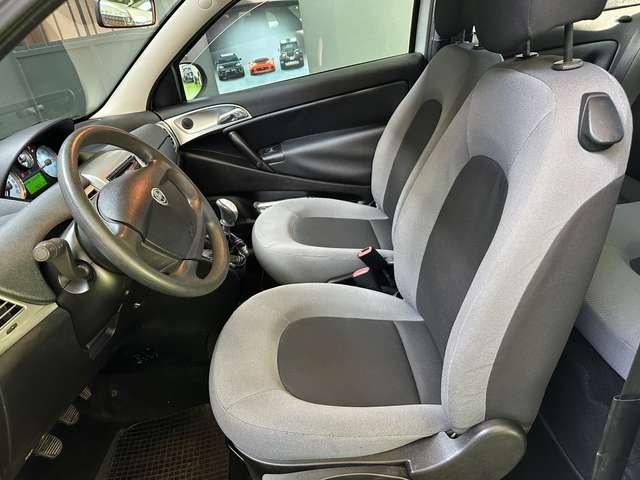 Lancia Ypsilon 1.2 8v 60cv --SOLO 71.700KM--