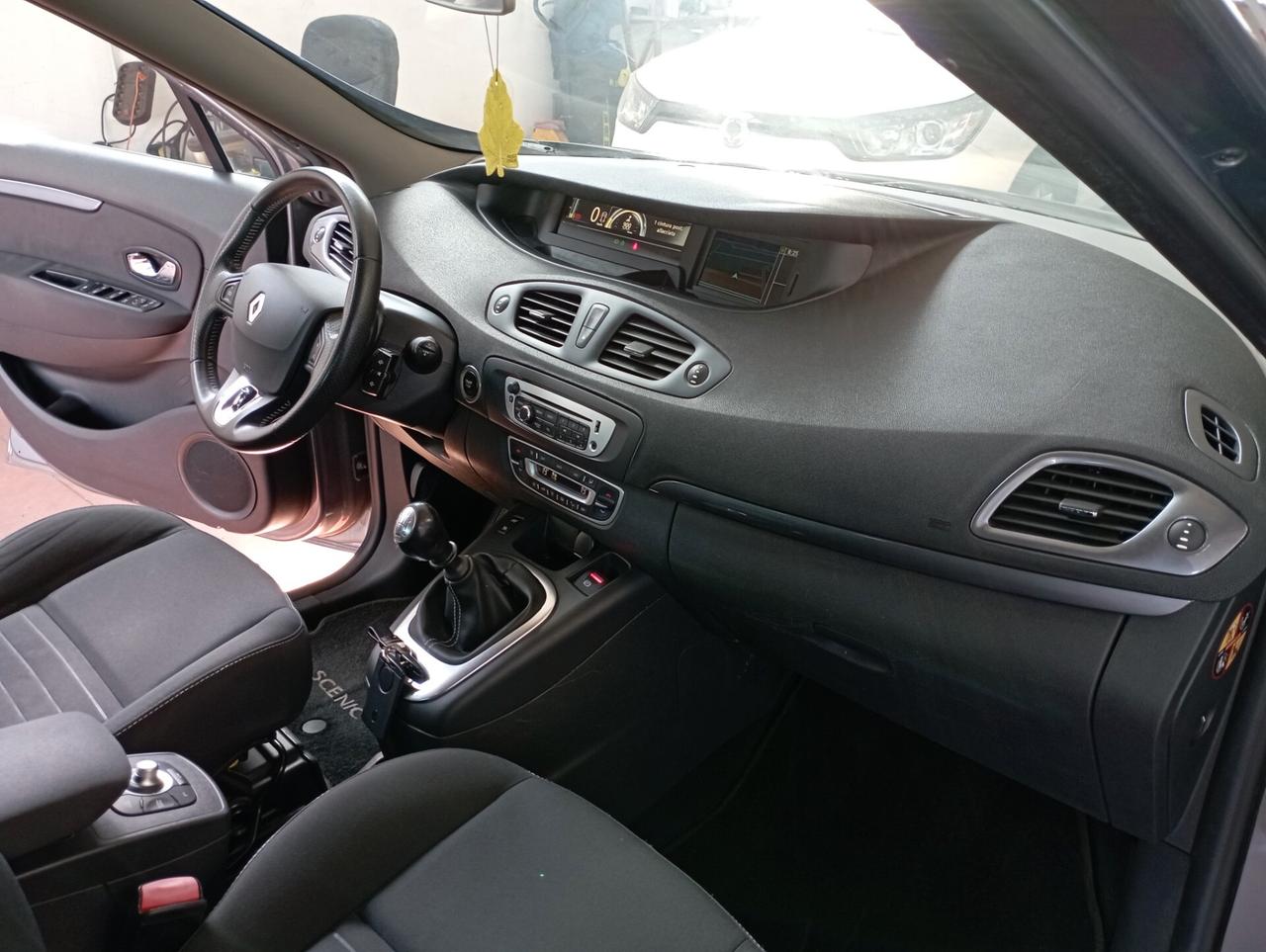 Renault Scenic Scénic XMod 1.5 dCi 110CV NEOPATENTATI OK