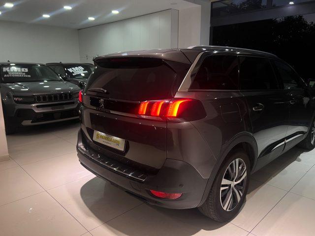 PEUGEOT 5008 BlueHDi 130 S&S EAT8 Allure Pack da?259,00 mensili