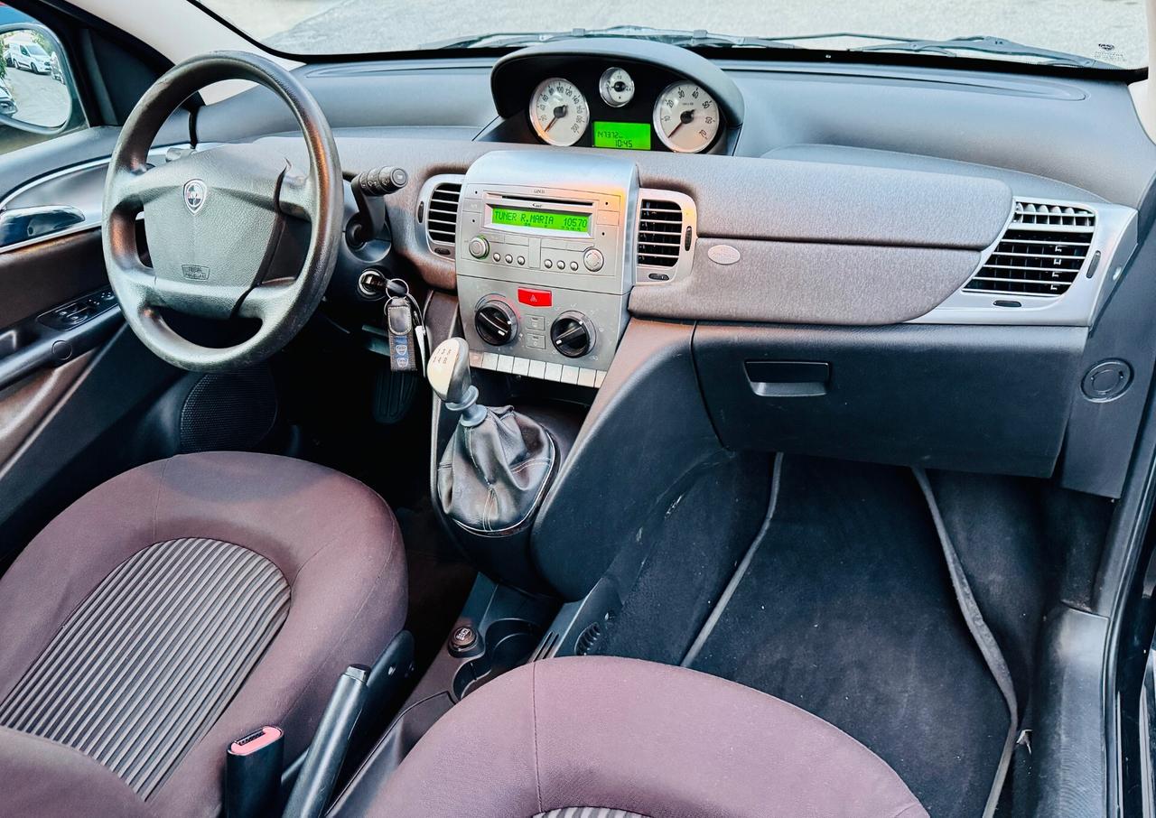 Lancia Ypsilon 1.2 Versus !!!!!!!!!!!!!!!