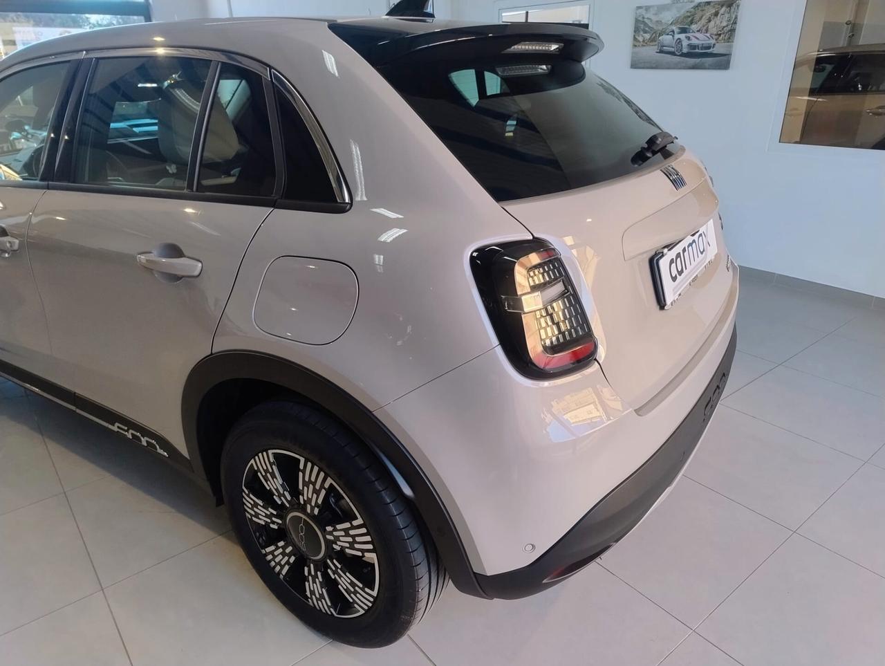 Fiat 600 Hybrid 100 CV DCT MHEV La Prima