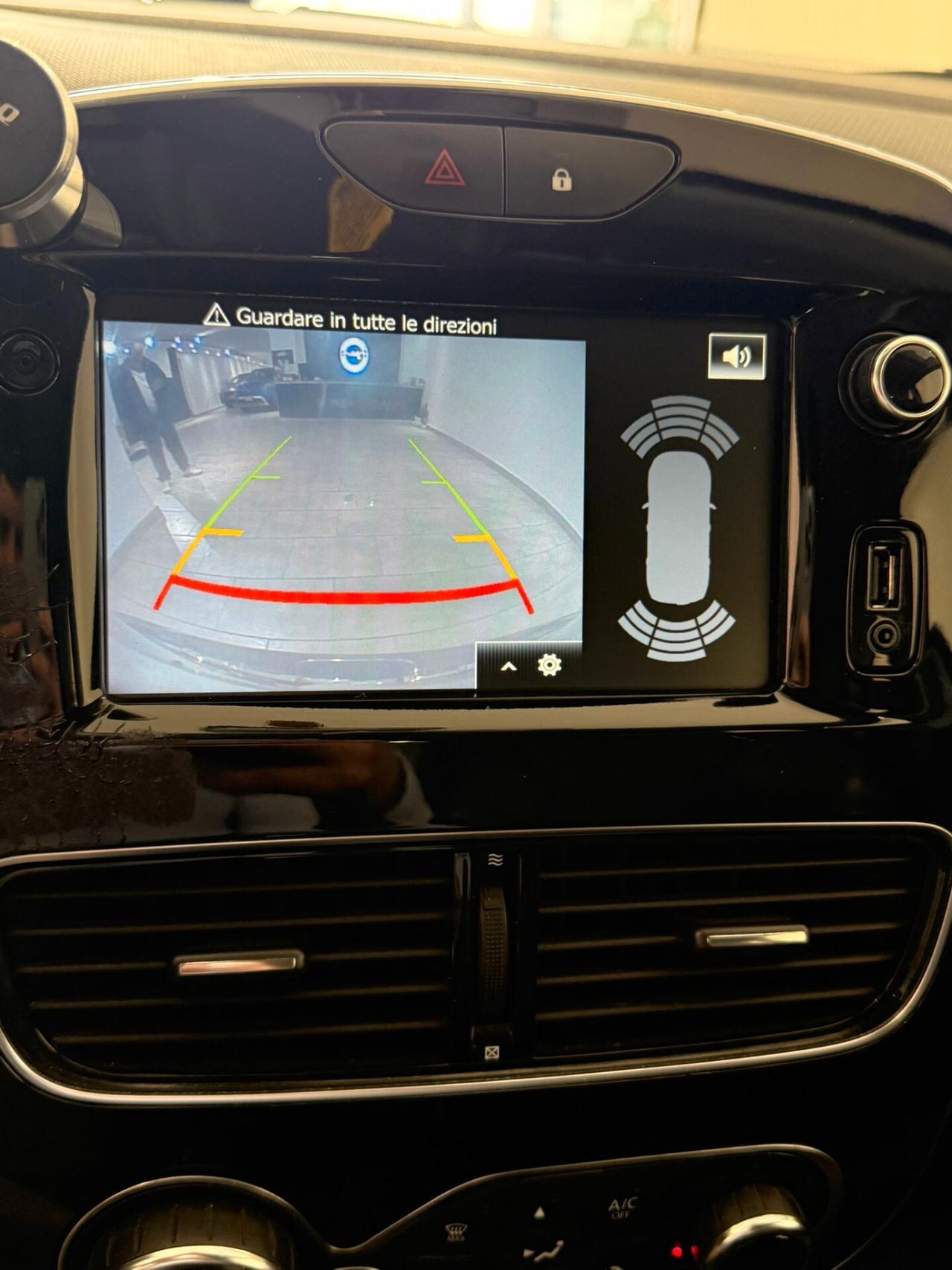 Renault Clio dCi 8V 90 CV Start&Stop 5 porte Energy Duel