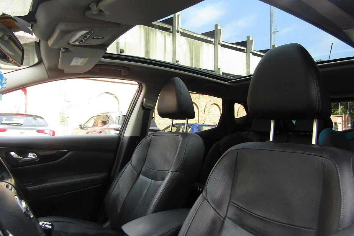 NISSAN Qashqai 1.5 dCi Tekna