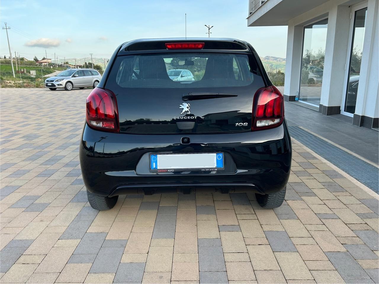 Peugeot 108 VTi 68 5 porte Active TOP!