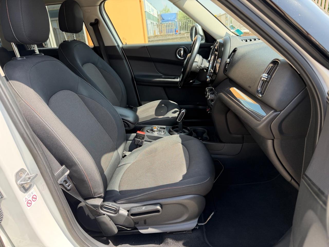 Mini Cooper D Countryman 2.0 Business Automatica
