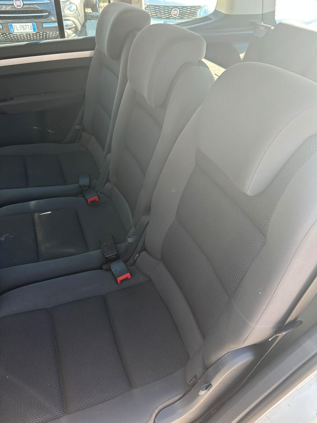 Volkswagen Touran 1.6 TDI Comfortline - 7 posti