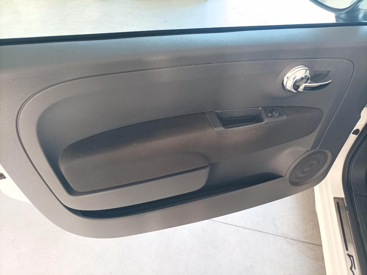 Fiat 500 C 1.2 Lounge CV 69 10/2014