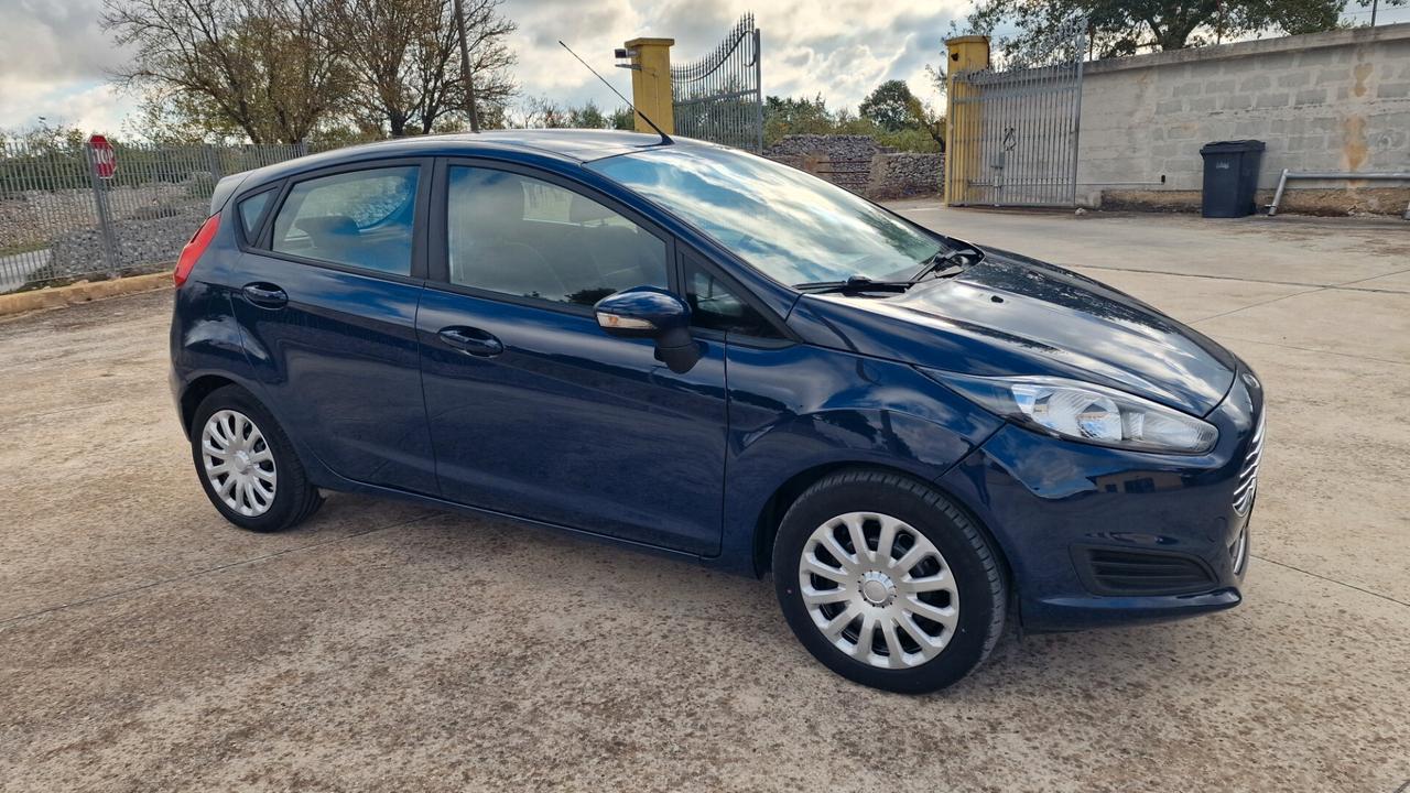Ford Fiesta 1.5 TDCi 75CV 5 porte Business