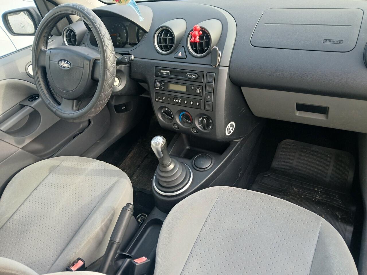 FORD Fiesta 1.400 Benzina 80cv 5porte Km122.000