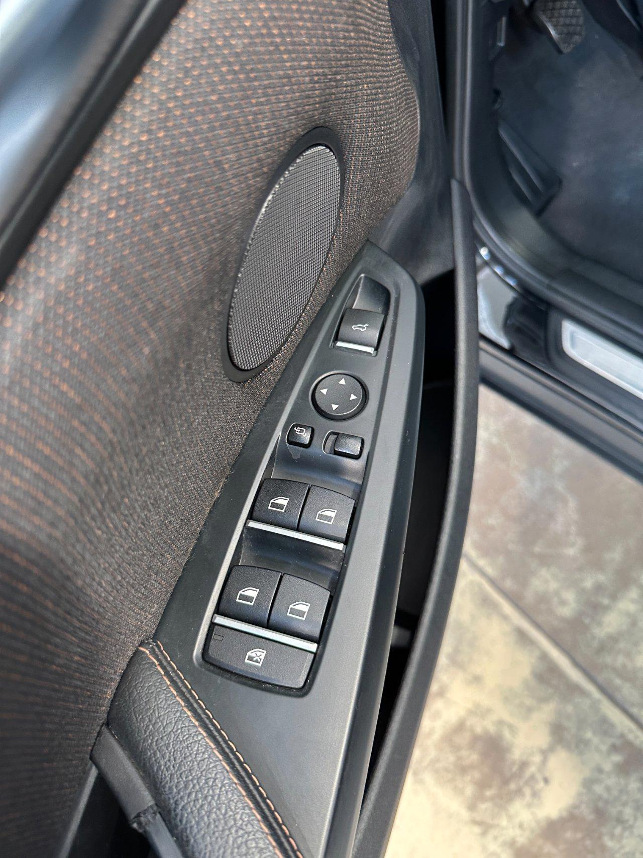 BMW X3 xdrive20d xLine - 18" - Navi - Keyless