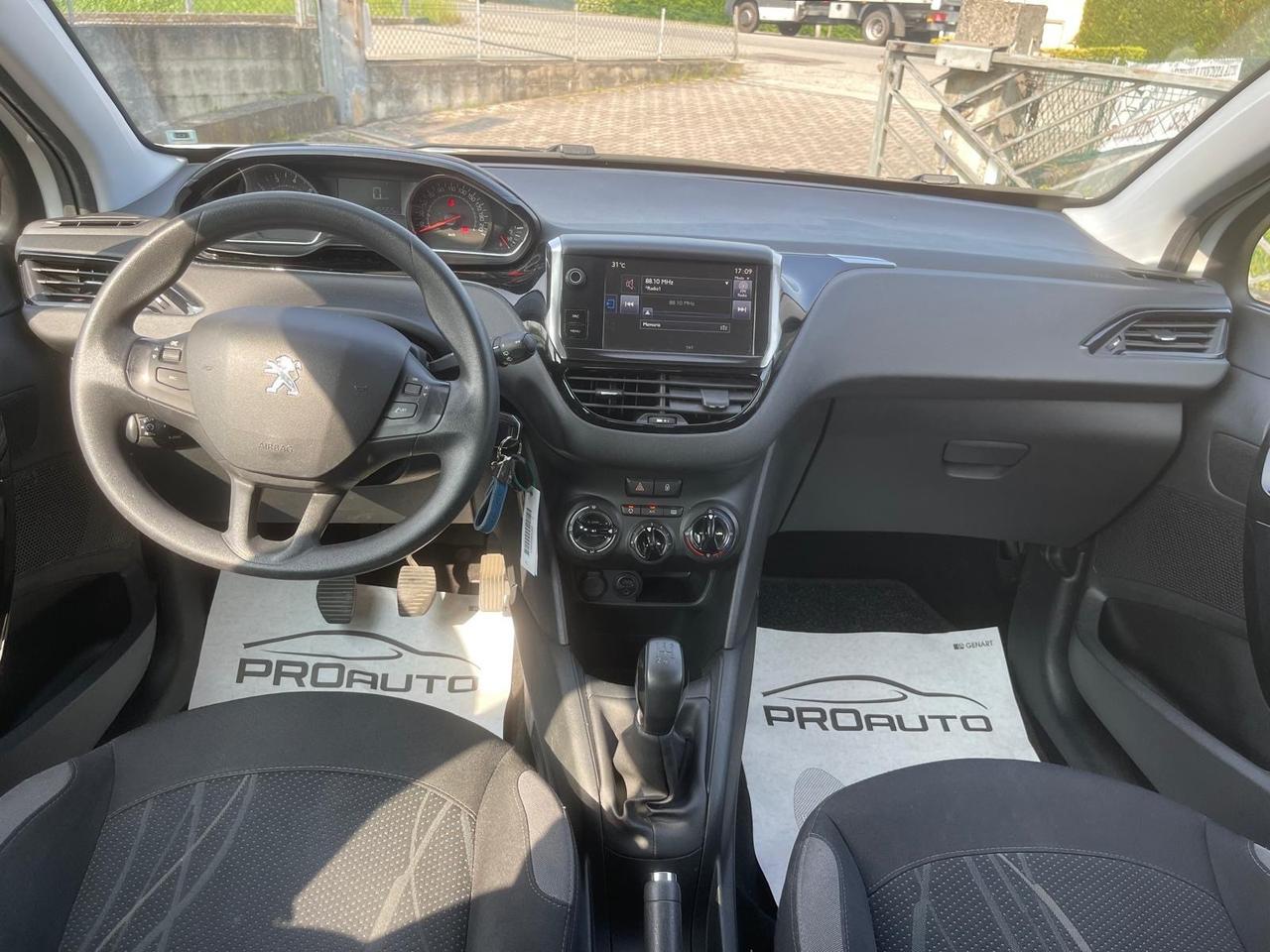 Peugeot 208 PureTech CINGHIA NUOVA 85000 Km
