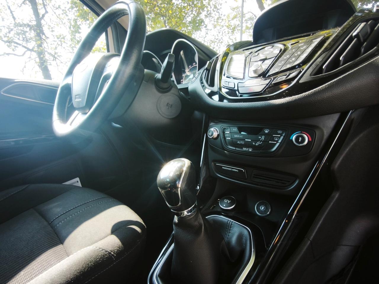 Ford B-Max 1.4 90 CV GPL Titanium