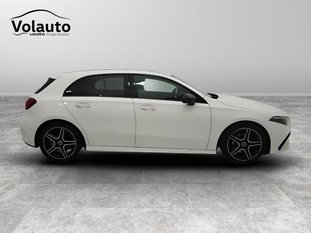 Mercedes-Benz Classe A - W177 2018 - A 180 d Premium auto