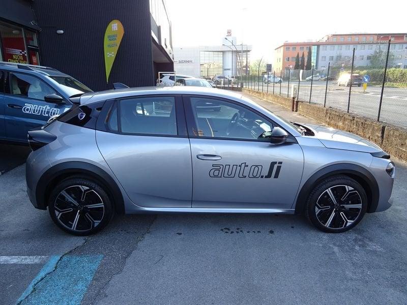 Lancia Ypsilon Hybrid e-DCT