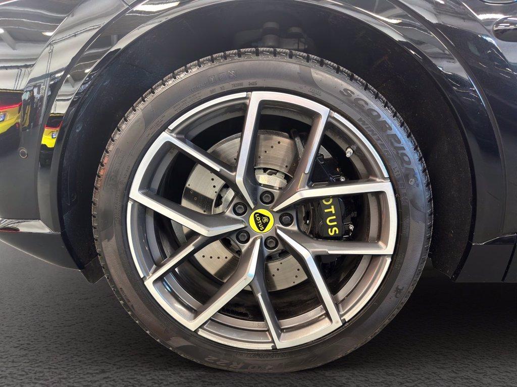 LOTUS Eletre R del 2025