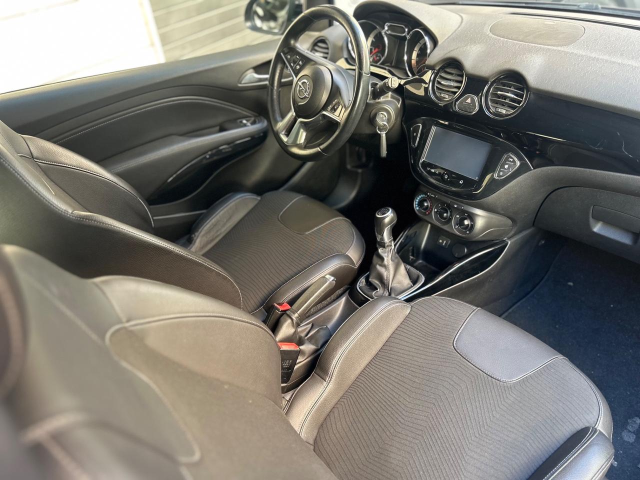 Opel Adam 1.4 87 CV GPL Tech White/Black Link