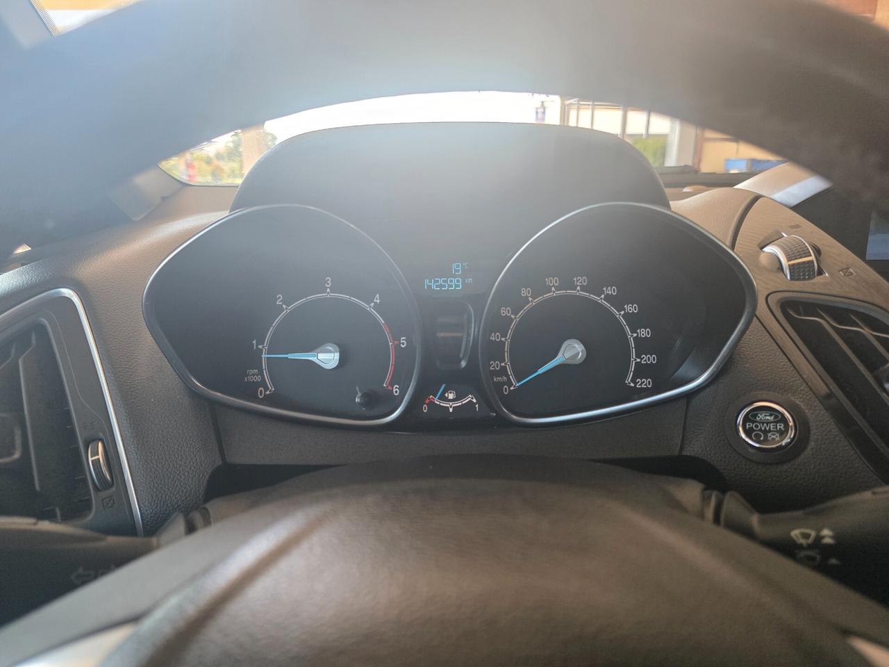 Ford B-Max Neo patentati Titanium
