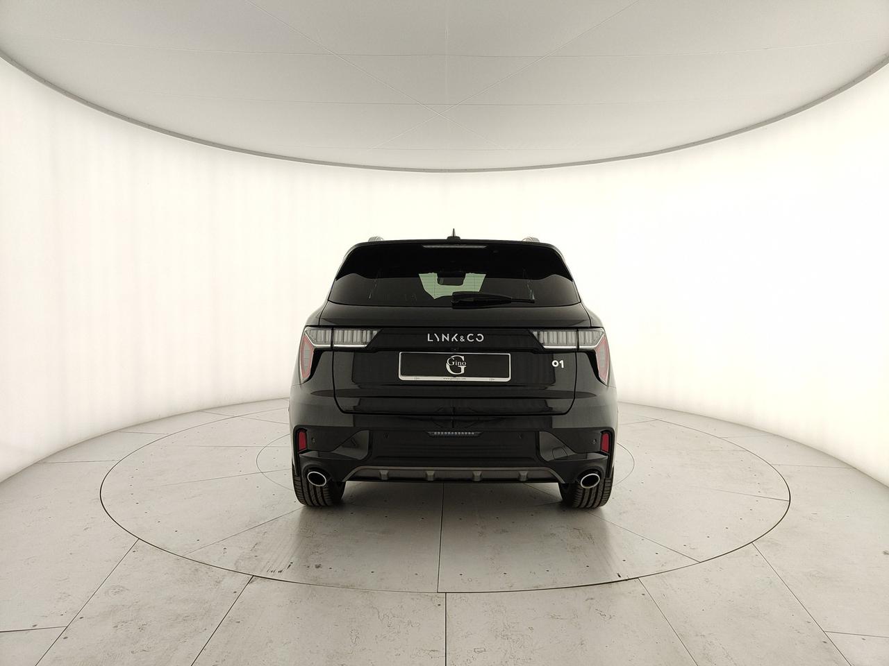 LYNK&CO 01 1.5 td phev auto