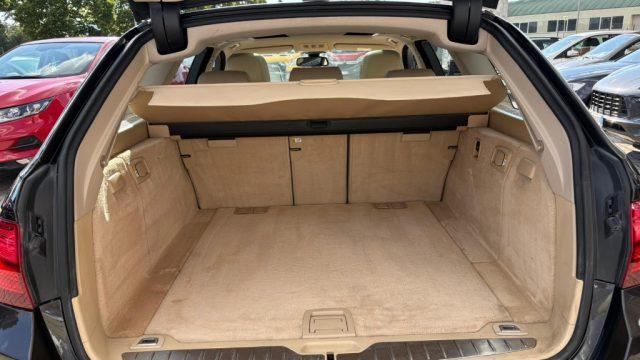BMW 530 dA 258CV Touring Luxury **UNICO PROPRIETARIO**
