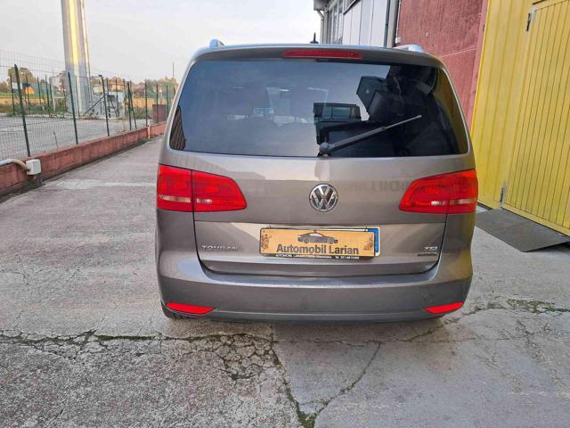 VOLKSWAGEN Touran 1.4 TSI Highline EcoFuel