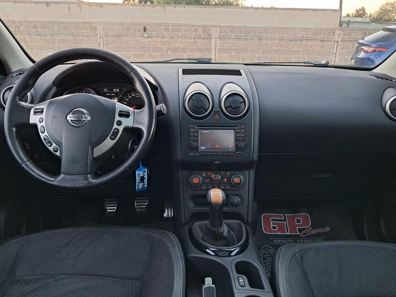 Nissan Qashqai TEKNA 1.6 GPL-TETTO*NAVI*TELECAMERA