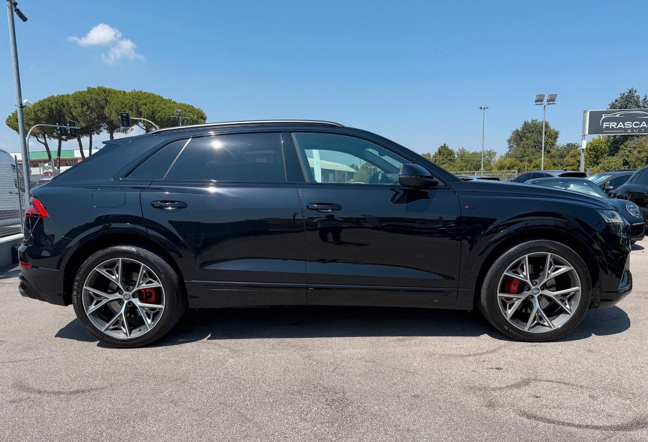 Audi Q8 50 TDI 286 CV quattro tiptronic/ S LINE/4STZ/GANCIO/STRAFULL