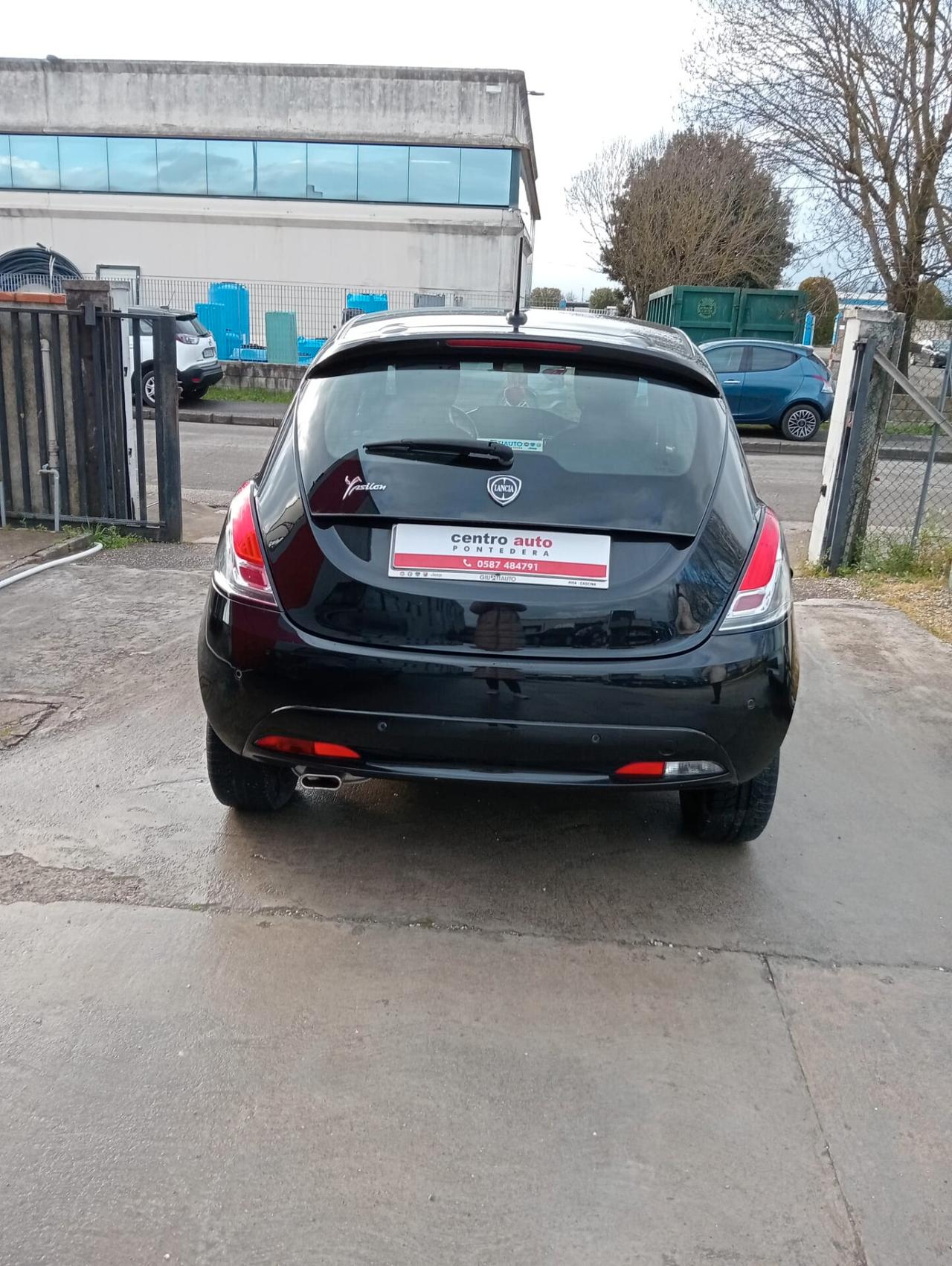 Lancia Ypsilon 1.2 69 CV 5 porte GPL Ecochic Gold