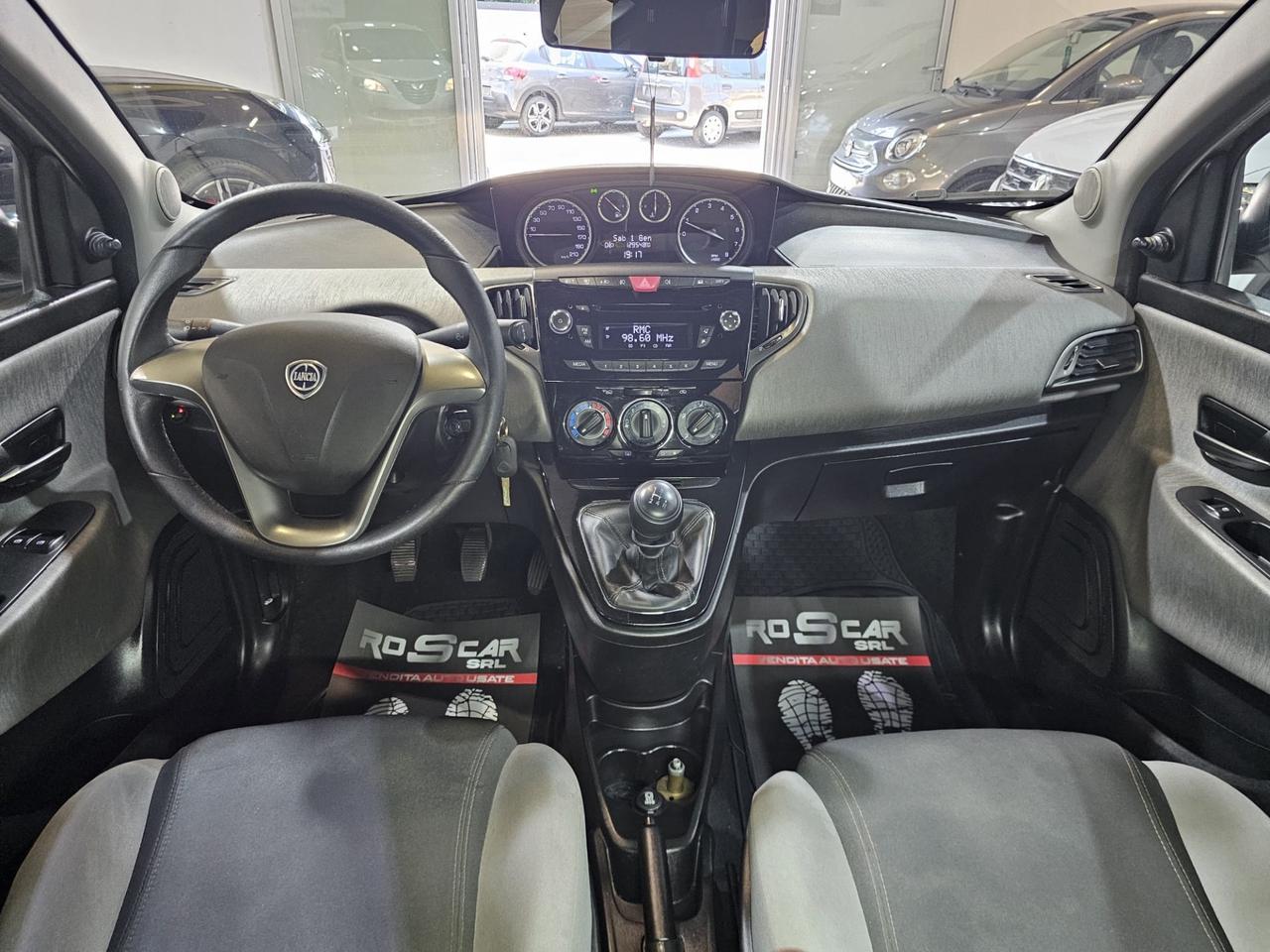 Lancia Ypsilon 1.2 GPL 69cv
