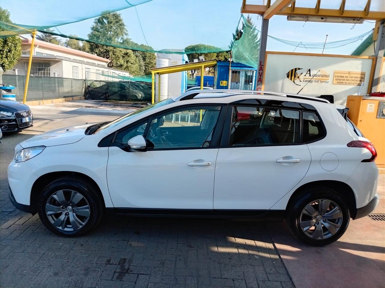 Peugeot 2008 PureTech 82 Allure