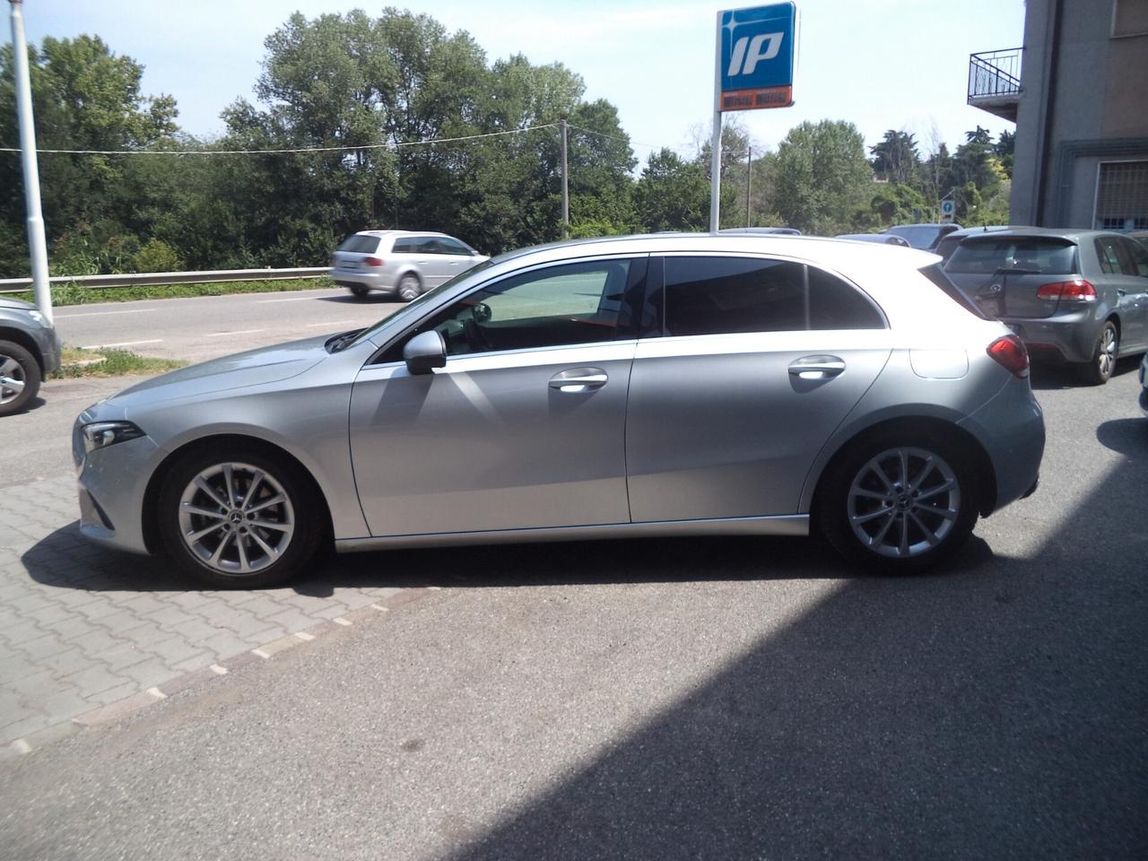 Mercedes-benz A 180 A 160 d Automatic Executive ok neopatentati