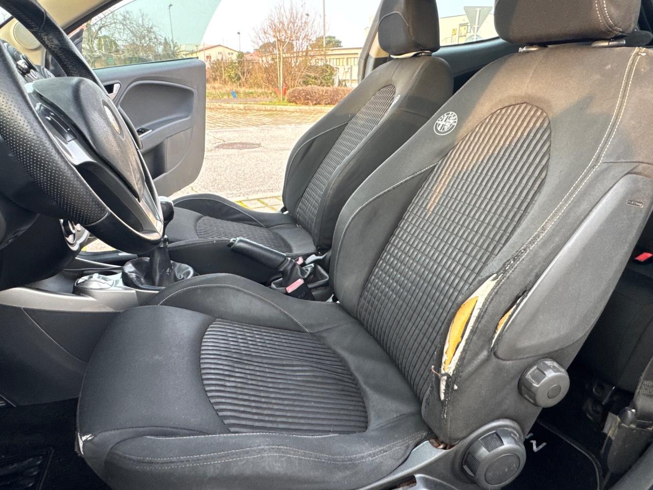 Alfa Romeo MiTo 1.4 T 120 CV Distinctive