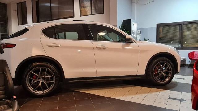 Alfa Romeo Stelvio 2.2 t Executive Q4 210cv *GARANZIA ALFA 24M*