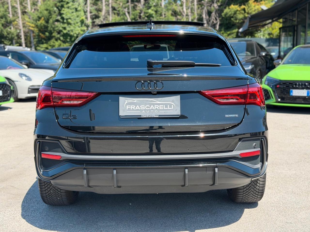 Audi Q3 40 TDI quattro S tronic Identity Black 2 LINE/STRAFULL TETTO
