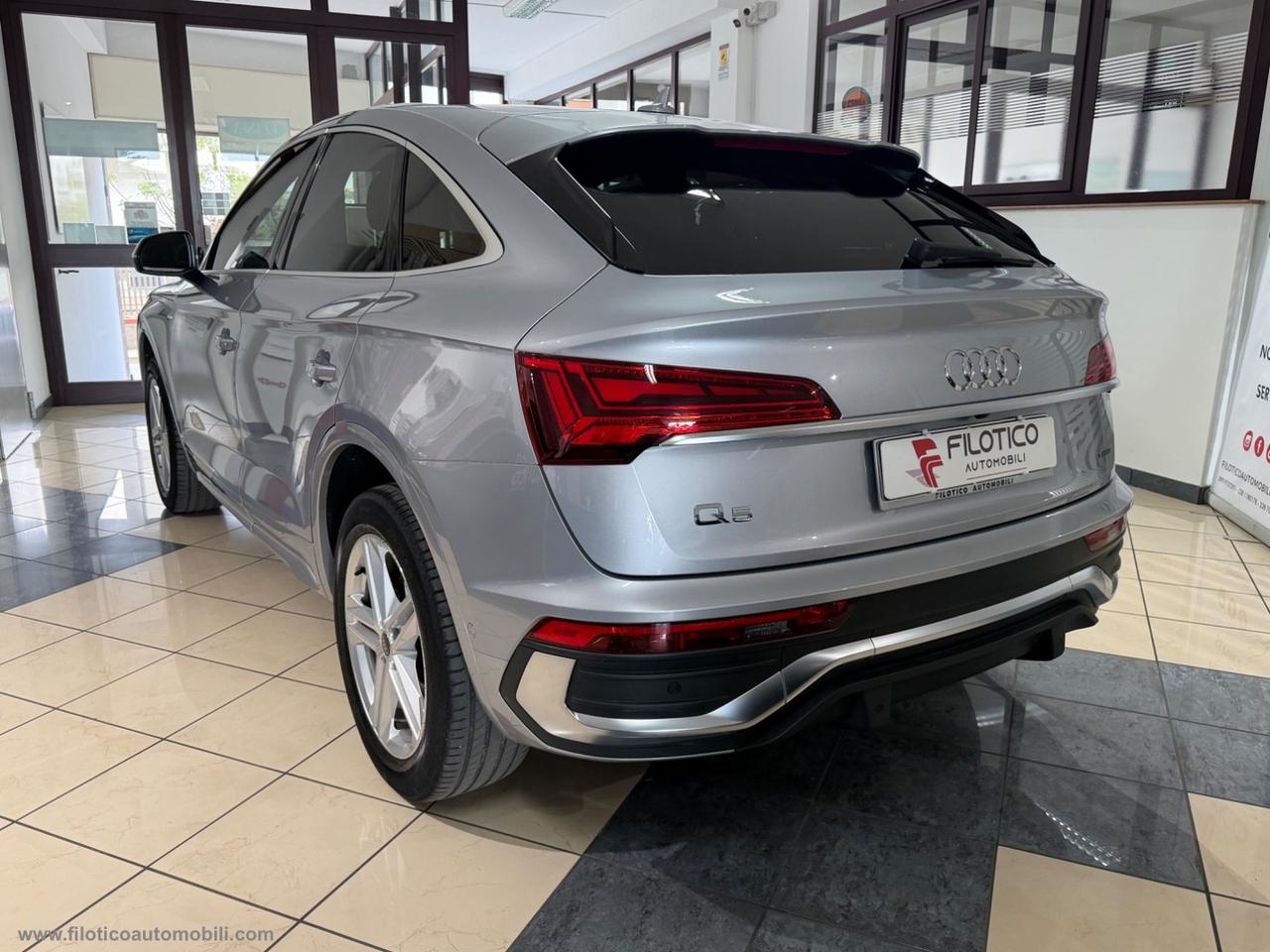 AUDI Q5 SPB 40 TDI quattro S tronic S line Mild Hybrid MHEV 12V FULL!!