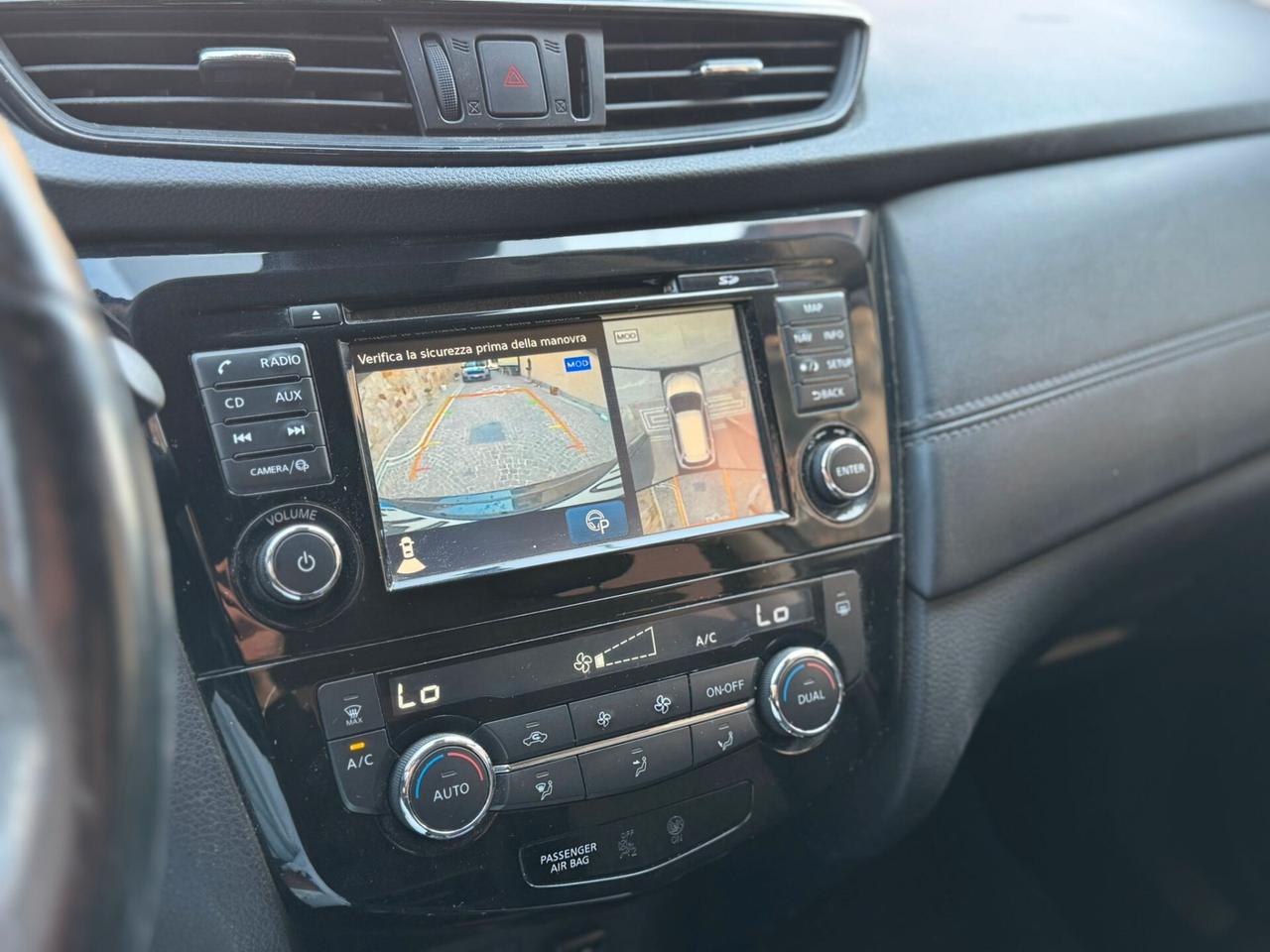 Nissan X-Trail 1.6 dCi 2WD Tekna