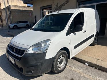 Peugeot Partner Tepee BlueHDi 100 Active